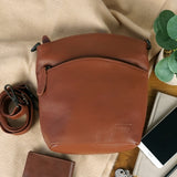 kleine Umhängetasche Schultertasche Freizeittasche Leder hellbraun LE3049