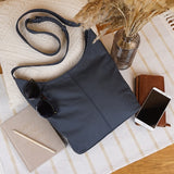 mittlere Umhängetasche Schultertasche Beuteltasche Damentasche Leder navy LE0072