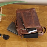 kleine Umhängetasche Schultertasche Freizeittasche Leder braun LE3086