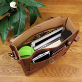 Umhängetasche Freizeittasche Herren Damen Hochformat Leder braun LE3052