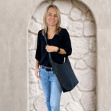 große Umhängetasche Schultertasche Beuteltasche Damentasche Leder schwarz LE0055